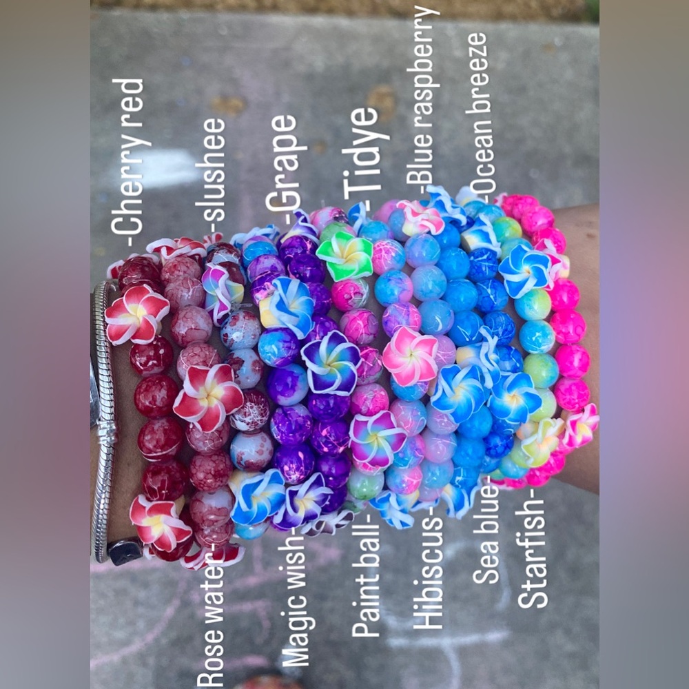Handmade bracelets - Picture 2 of 4